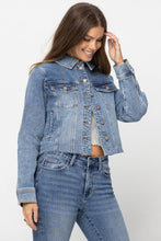Load image into Gallery viewer, Classic “Howdy” Judy Blue Denim Jacket
