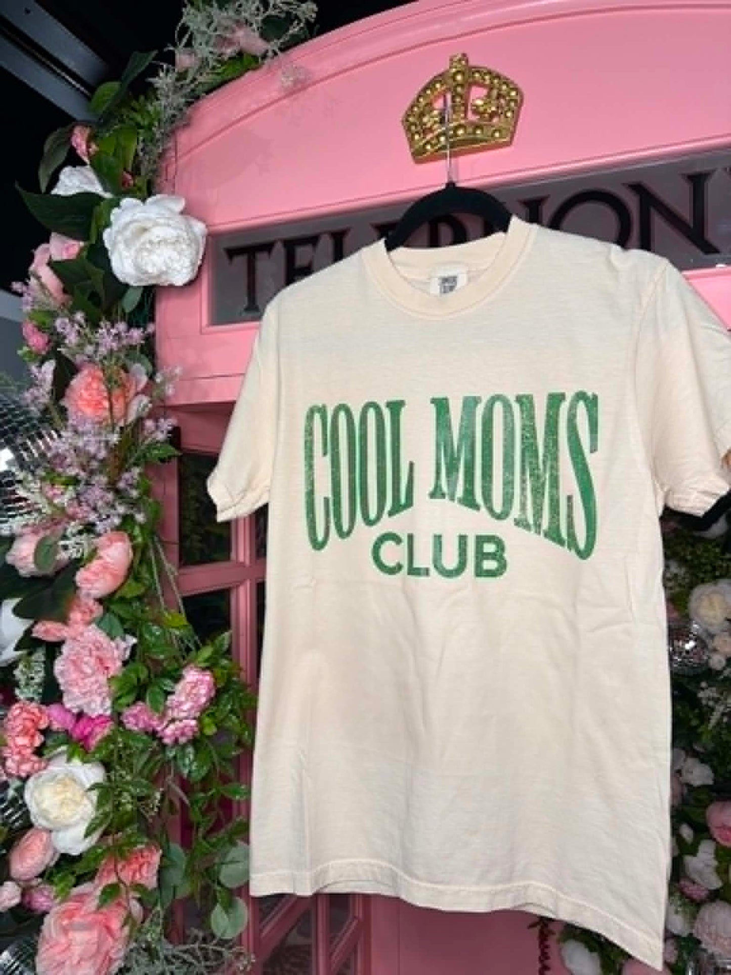 Cool Moms Club Graphic Tee (Ivory)