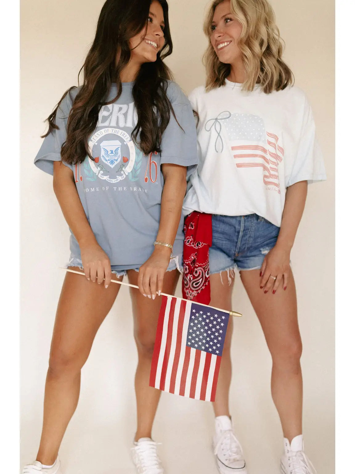 Denim Comfort Wash graphic tee with vintage America 1776 design and relaxed unisex fit